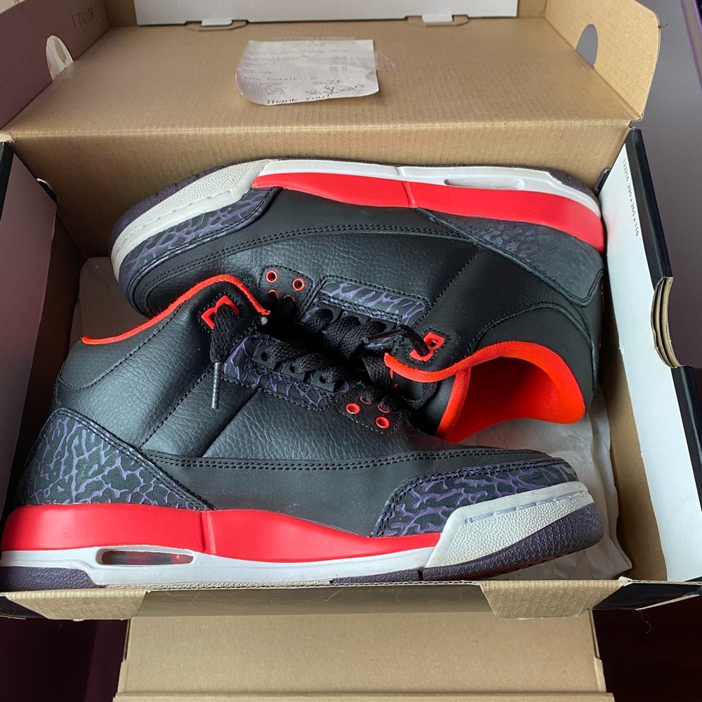 Jordan Crimson 3s
